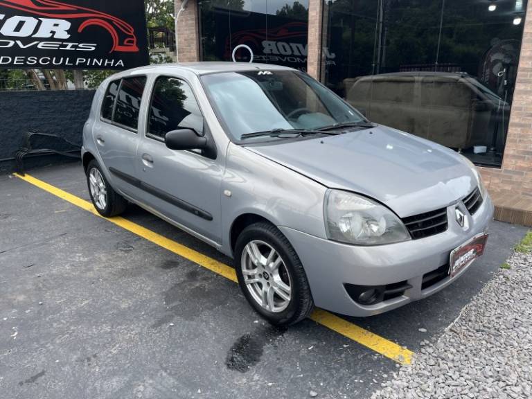 RENAULT - CLIO - 2007/2007 - Prata - R$ 21.900,00