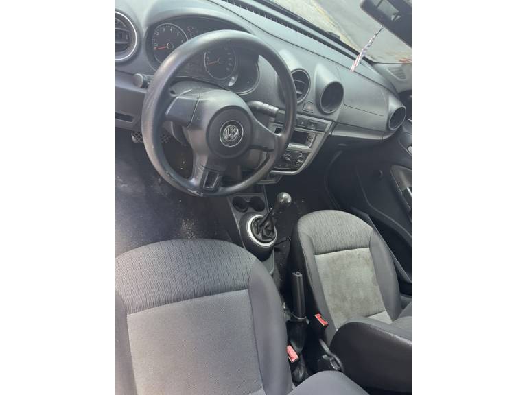 VOLKSWAGEN - GOL - 2014/2014 - Prata - R$ 36.900,00