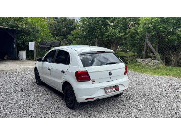 VOLKSWAGEN - GOL - 2017/2017 - Branca - R$ 39.900,00