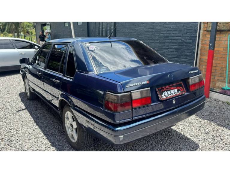 VOLKSWAGEN - SANTANA - 1997/1997 - Azul - R$ 14.900,00