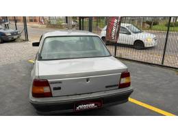 CHEVROLET - MONZA - 1993/1993 - Prata - R$ 13.900,00