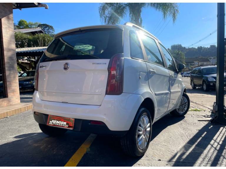 FIAT - IDEA - 2011/2012 - Branca - R$ 34.900,00