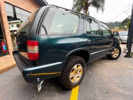 CHEVROLET - BLAZER - 1998/1999 - Verde - R$ 21.900,00