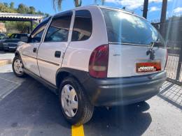 CHEVROLET - CORSA - 1998/1998 - Branca - R$ 13.900,00