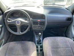 FIAT - PALIO - 1998/1999 - Vermelha - R$ 15.800,00