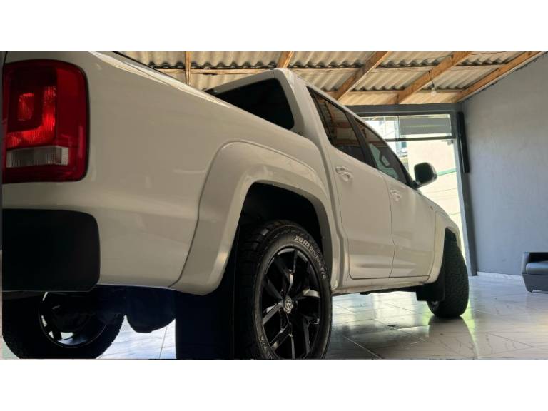 VOLKSWAGEN - AMAROK - 2012/2012 - Branca - R$ 94.900,00