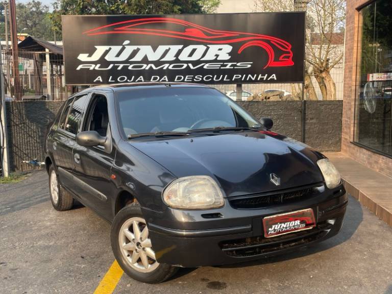 RENAULT - CLIO - 2001/2001 - Cinza - R$ 15.900,00