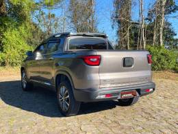 FIAT - TORO - 2018/2019 - Cinza - R$ 119.000,00