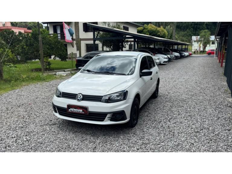 VOLKSWAGEN - GOL - 2017/2017 - Branca - R$ 39.900,00