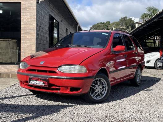 FIAT - PALIO - 1998/1999 - Vermelha - R$ 15.800,00