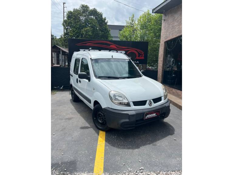 RENAULT - KANGOO - 2014/2014 - Branca - R$ 39.900,00