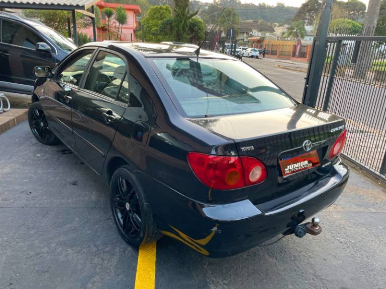 TOYOTA - COROLLA - 2004/2004 - Preta - R$ 36.900,00