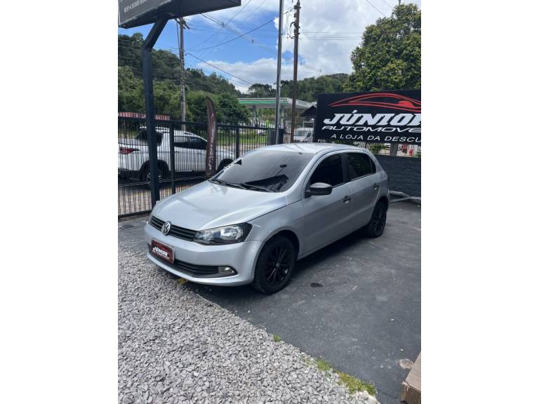 VOLKSWAGEN - GOL - 2014/2014 - Prata - R$ 36.900,00