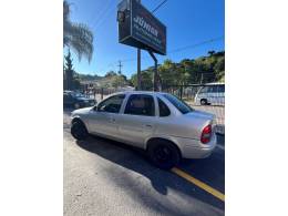 CHEVROLET - CORSA - 2001/2001 - Prata - R$ 16.800,00