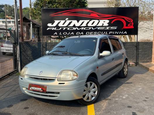 RENAULT - CLIO - 2001/2001 - Cinza - R$ 15.800,00