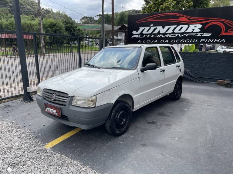 FIAT - UNO - 2006/2006 - Branca - R$ 16.900,00